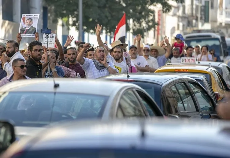 Muhammed Mursi için dünyanın dört bir yanında gıyabi cenaze namazı kılındı