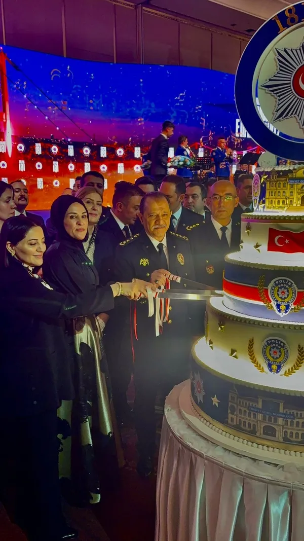 polis-teskilati-181-yilini-kutladi-selami-yildiz-biz-istanbulun-emniyetiyiz-1775887298367.jpg