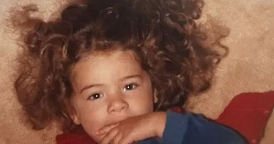 Nostaljik kare gündem oldu! Bakın o minik çocuk kim çıktı...