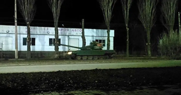 Rus tankları Donbas’a girdi