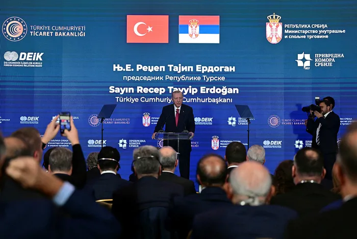 son-dakika-baskan-erdogan-sirbistan-ile-ticaret-hacmimiz-rekor-kirdi-hedef-5-milyar-dolar-1728673192867.jpg