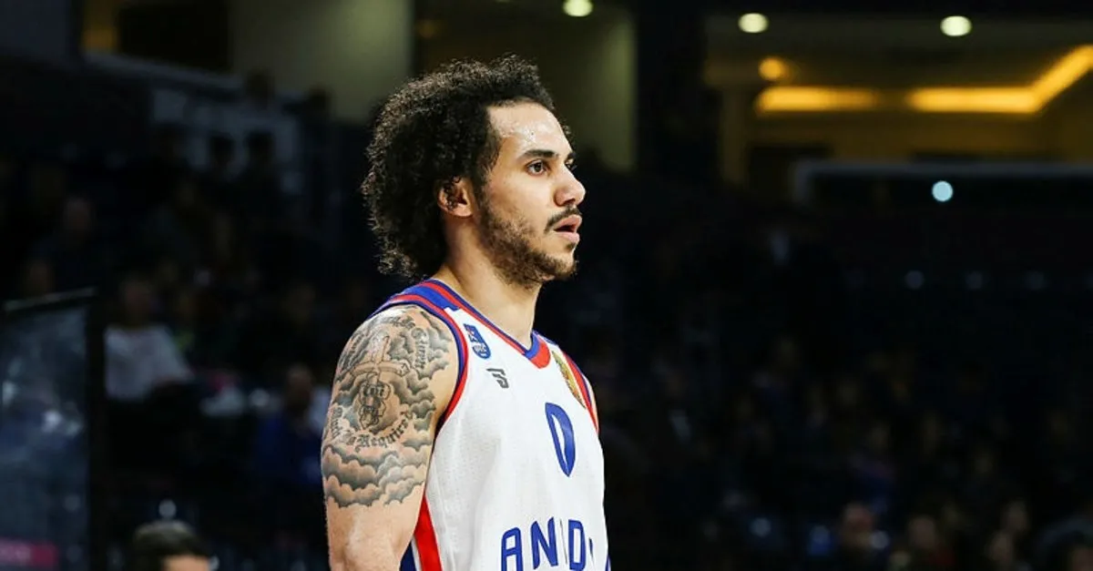 Tbf Acikladi Shane Larkin Icin Yapilan Basvuru Onaylandi Shane Larkin Turkiye Basketbol Milli Takimi Formasini Giyecek Spor Haberleri