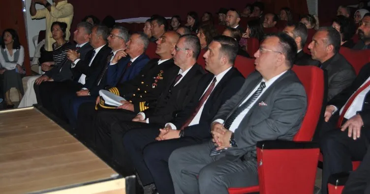 İstiklal’den İstikbal’e ayakta alkışlandı