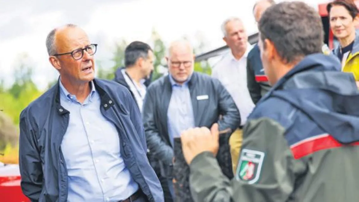 ‘Orman yanıyor başbakan uyuyor’