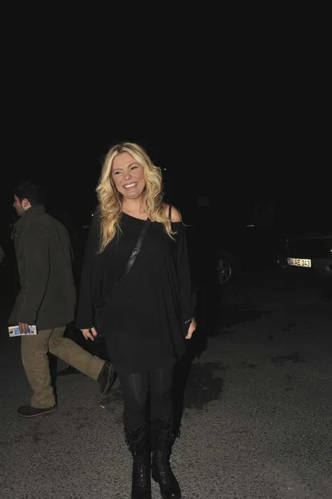 İzel 'Ãok acı çektim! Gelen vurdu, giden vurdu'