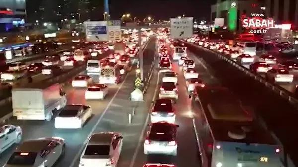 Kısıtlama öncesi İstanbul'da trafik durma noktasına geldi | Video
