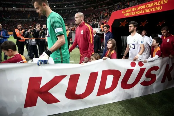 Galatasaray'dan Kudüs mesajları