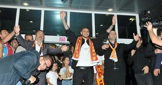 Son dakika Galatasaray haberleri: Galatasaray'dan transfer şov! Mauro Icardi, Mathias Ross ve Yusuf Demir İstanbul'da