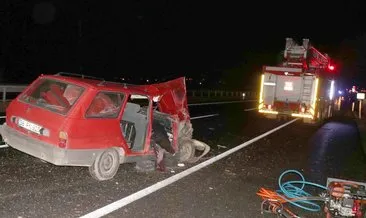 Otomobil iş makinesine çarptı: 1 ölü, 1 yaralı #sivas
