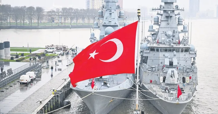 Türk Savunma Sanayii Fuarı TCG Anadolu’da