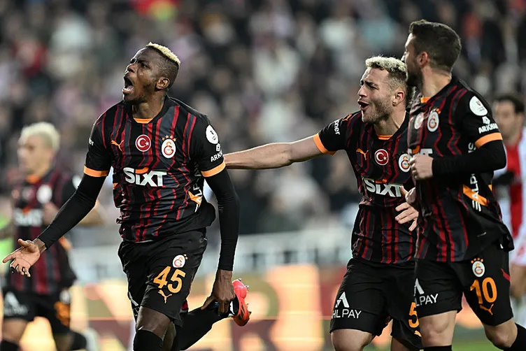 SON DAKİKA HABERİ: Galatasaray’a Victor Osimhen müjdesi! Napoli’den resmi açıklama geldi...