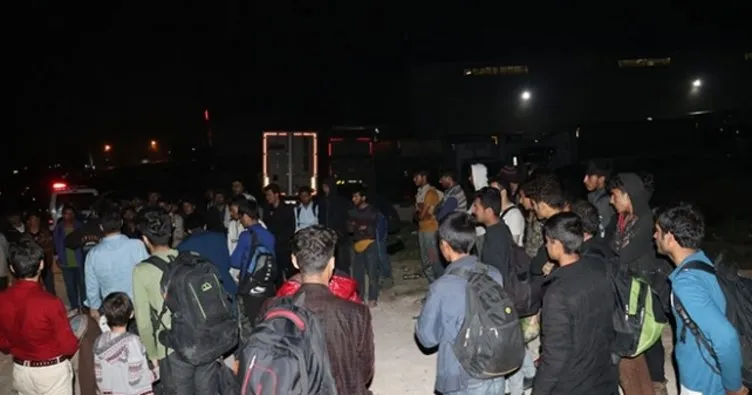 Adana’da 50 düzensiz göçmen yakalandı