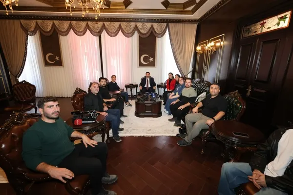 depremde-yikilan-tarihi-hatay-valilik-binasi-yeniden-acildi-1793209760211.jpg