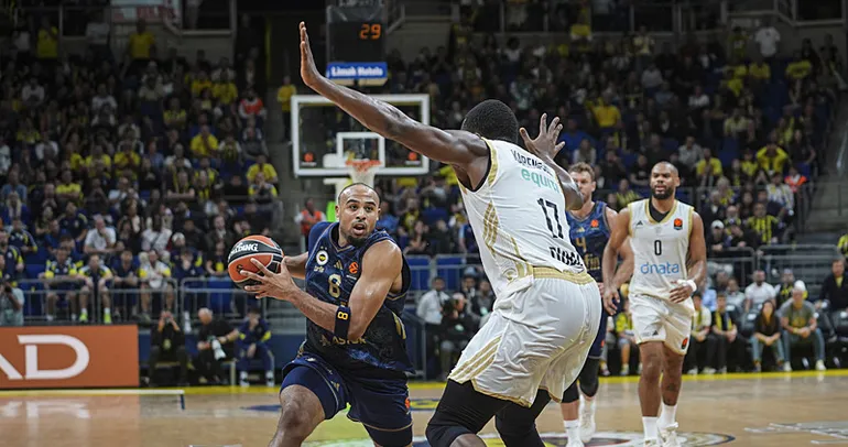 Fenerbahçe Euroleague’de doludizgin
