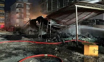 İzmir’de akaryakıt istasyonu yakınında yangın! Facianın eşiğinden dönüldü #izmir