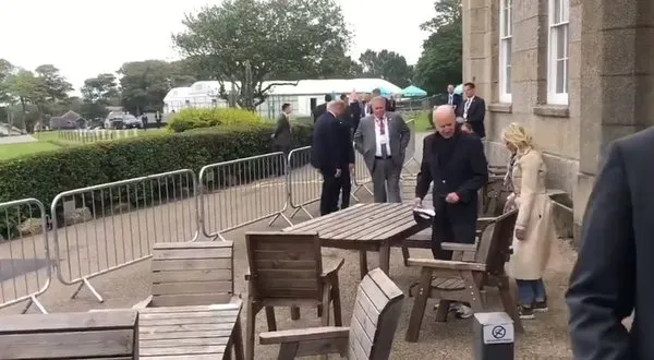 ABD Başkanı Joe Biden BBC muhabirlerini masadan kovdu
