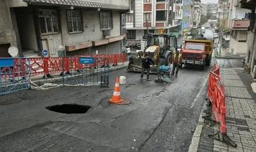 Karadeniz Mahallesi’nde yol çöktü