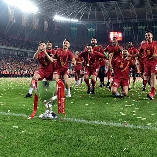 Finallerin takımı Galatasaray