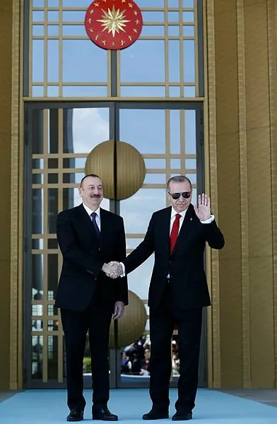İlham Aliyev ilk ziyaretini Türkiye'ye yaptı