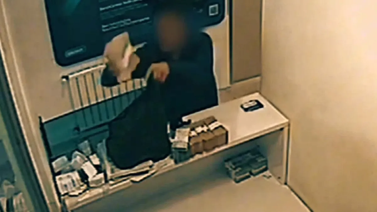 Afyonkarahisar’da ‘sahte polis’ dolandırıcılığı: Toplam 4,8 milyon liralık vurgun! Afyonkarahisar’da ‘sahte polis’ dolandırıcılığı: Toplam 4,8 milyon liralık vurgun!