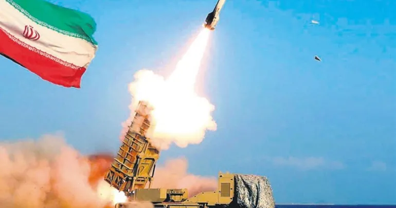 İran’dan 4 bin km uzaklıktaki üsse füze