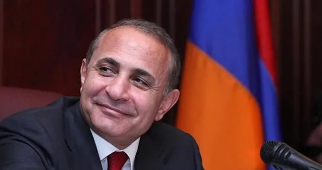 Ermenistan Başbakanı istifasını sundu