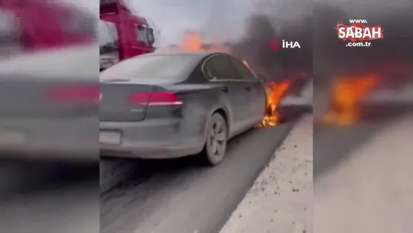 Oto serviste bakımları yapılan araç, test sürüşünde alev alev yandı | Video