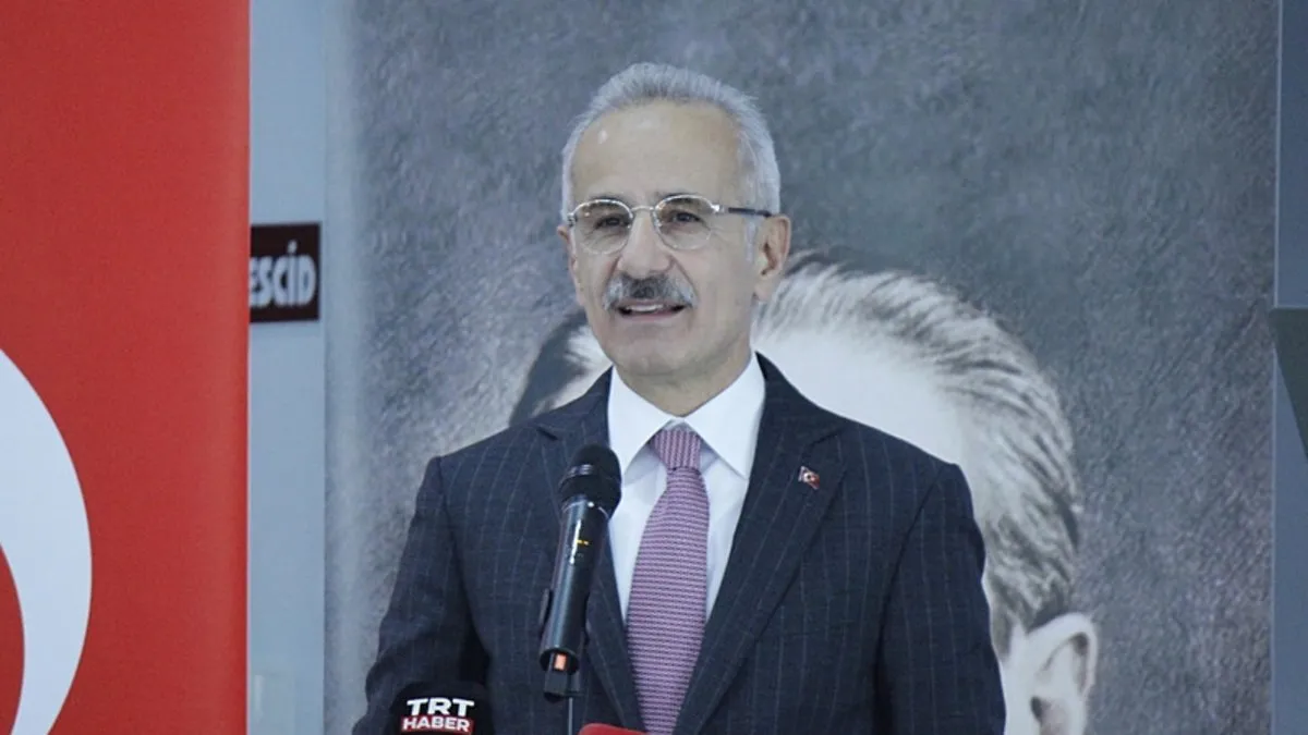 Bakan Uraloğlu: Deprem bölgesinde 78 kilometreyi bitirdik