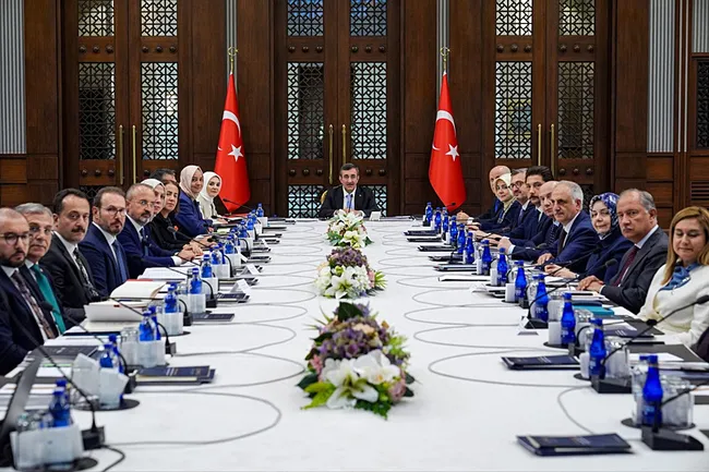 bakan-goktas-ailelerimizi-desteklemeye-devam-edecegiz-1786461188248.jpeg Bakan Göktaş: “Ailelerimizi desteklemeye devam edeceğiz”