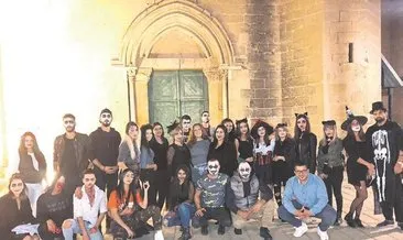 Ogrenciler Karakter Makyaji Yapti Guney Haberleri