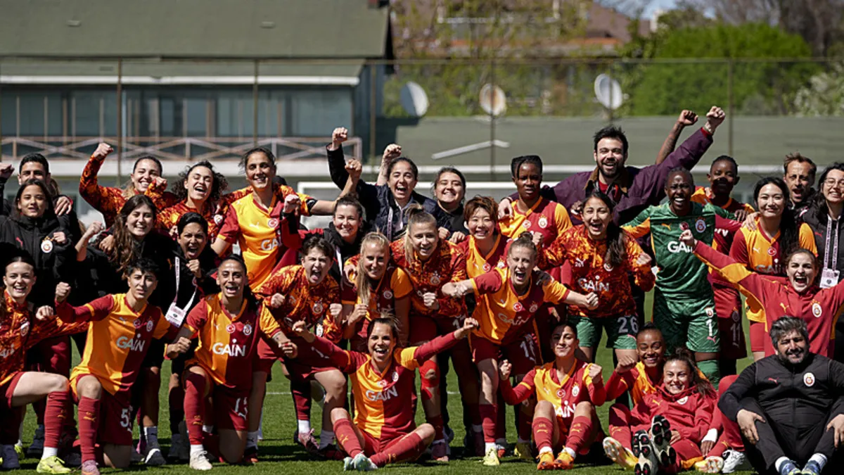5 gollü derbide gülen taraf Galatasaray!