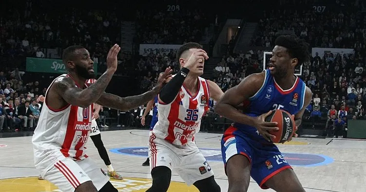 Anadolu Efes - Kızılyıldız: 89-67