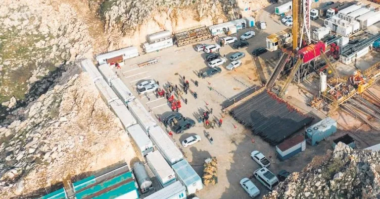 Enerji Bakanı Bayraktar gençlerle buluştu: Gabar petrolü 30 bin varili geçti