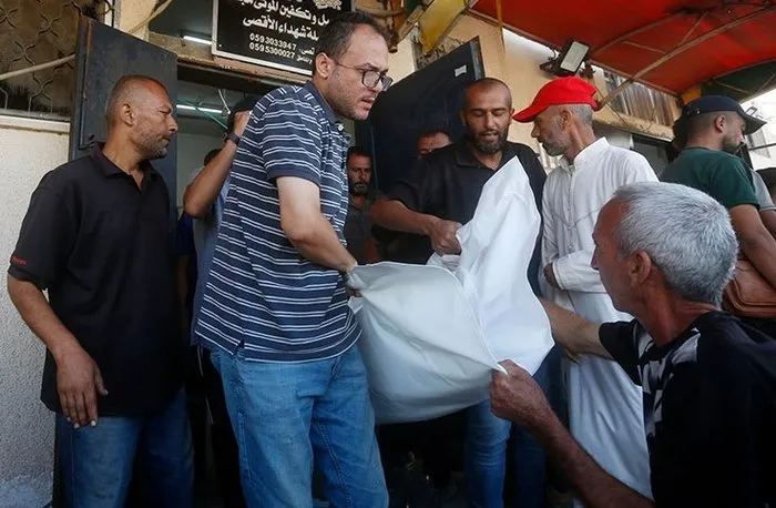 Gazze’de soykırım devam ediyor: 140’tan fazla hava saldırısı