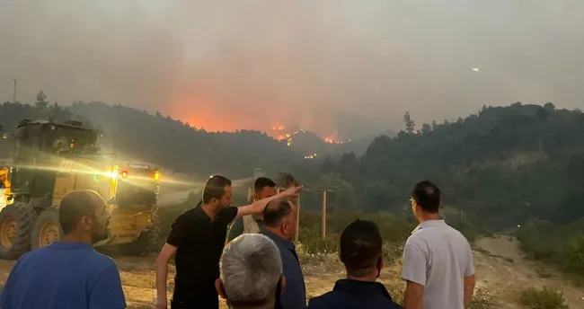 Yangın sınırlarımıza dayandı! Hatay teyakkuzda