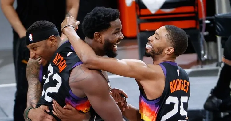 Los Angeles Clippers’ı son saniyede 104-103 yenen Phoenix Suns seride 2-0 öne geçti