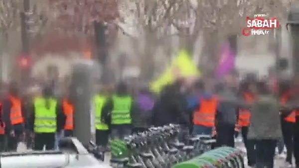 Terör örgütü PKK yandaşları Paris sokaklarını savaş alanına çevirdi | Video