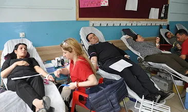 Öğrencilerden kan bağışı etkinliği