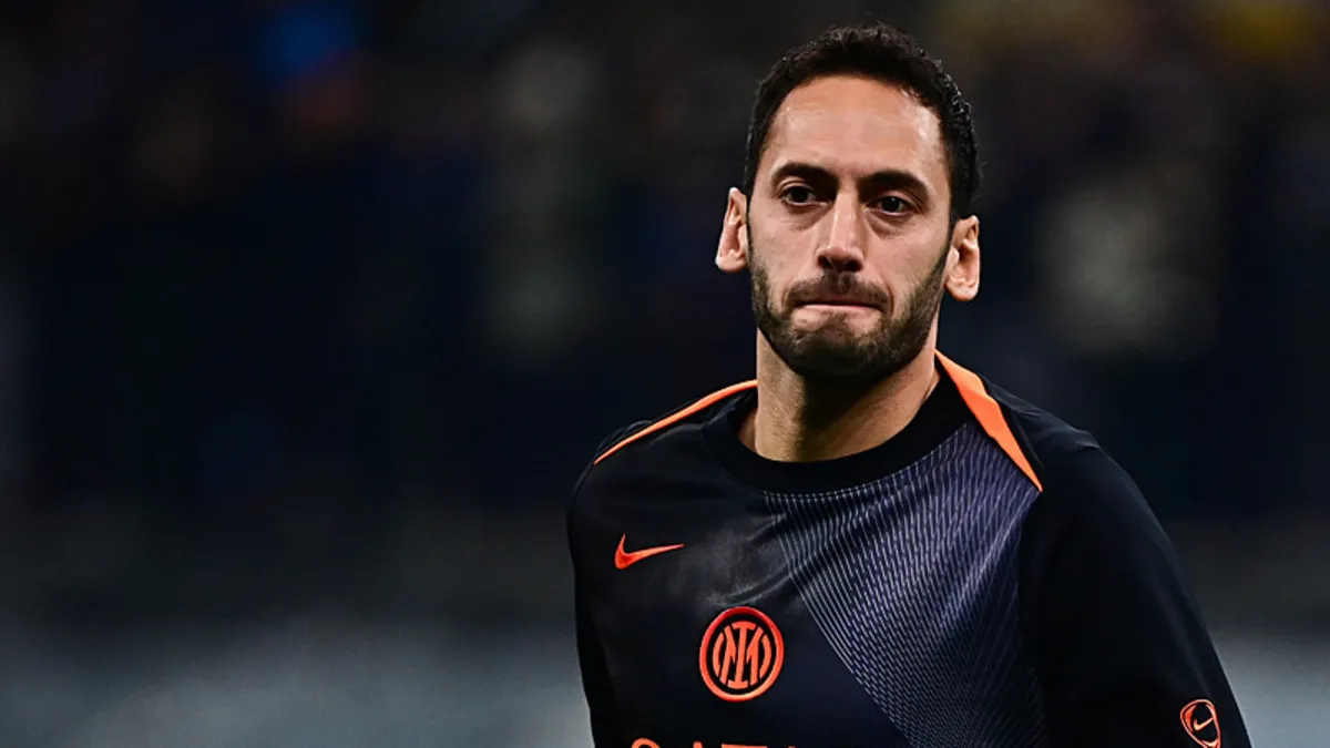 Galatasaray, Hakan Çalhanoğlu’ndan vazgeçmiyor! Yeni gelişmeyi duyurdular… – Galeri Galatasaray, Hakan Çalhanoğlu’ndan vazgeçmiyor! Yeni gelişmeyi duyurdular… – Galeri