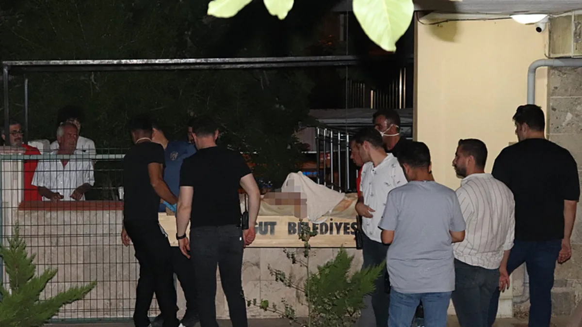 Denizli’de korkunç olay: Sokakta başlayan tartışma evde cinayetle sonuçlandı! Denizli’de korkunç olay: Sokakta başlayan tartışma evde cinayetle sonuçlandı!