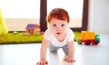 Bebeğinizin 7. ay gelişimi: Onu kimse tutamaz emeklemeyi öğrendi!