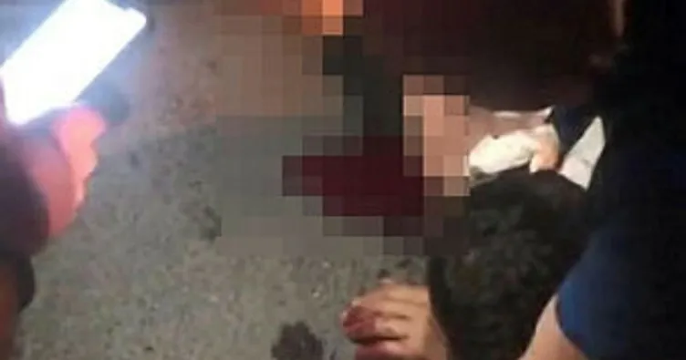 Zeytinburnu’nda sokak ortasında bıçaklı kavga: 1’i ağır 3 yaralı