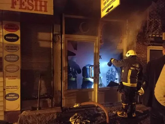 Özalp ilçesinde iş yeri yangını