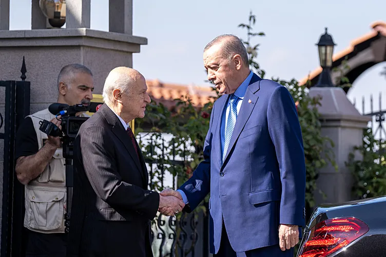 Başkan Erdoğan ve Bahçeli’nin açıklamalarına halktan destek: Memnuniyet uyandırdı