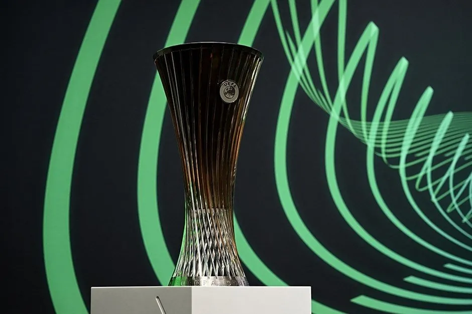 Fenerbahçe Maribor maçı hangi kanalda canlı yayınlanacak, şifresiz mi? UEFA Konferans Ligi Fenerbahçe Maribor maçı canlı yayın kanalı, tarihi ve saati!