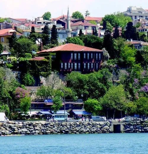 Boğaz hakkında herşey kitabından Boğaz'ın en güzel yalıları