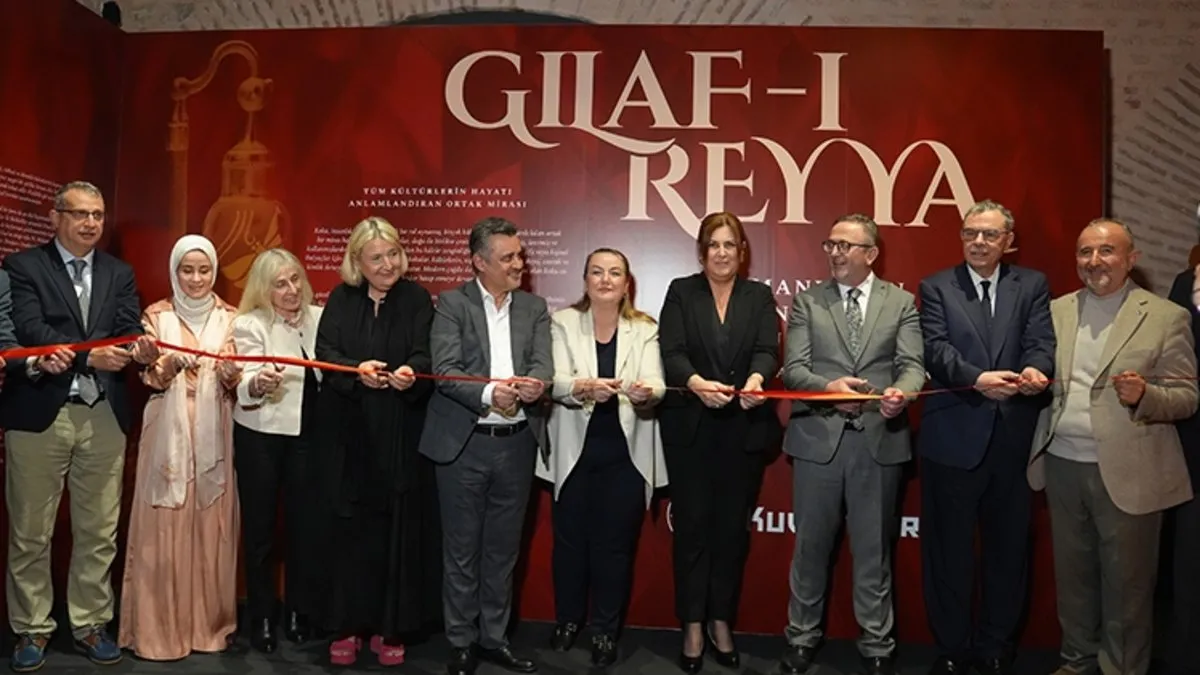 “Osmanlı'dan Günümüze Koku Şişeleri” sergisi, Türk ve İslam Eserleri Müzesi'nde açıldı
