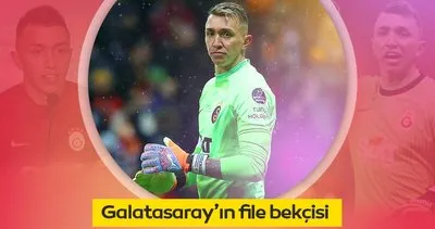 Galatasaray’ın file bekçisi Fernando Muslera uçağı birbirine kattı! Parfümü kaybolan Muslera arkadaşları şaka yaptı sanınca fena sinirlendi...
