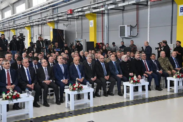 kahramanmarasi-savunma-sanayi-sehri-yapacak-uretim-tesisinin-acilisi-gerceklestirildi-1708641261541.jpg