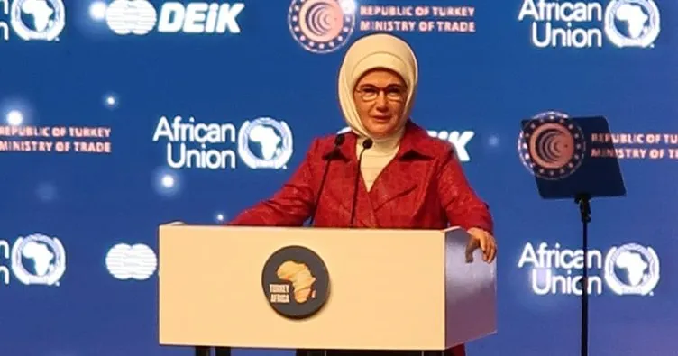 Emine Erdoğan: Kadın liderler dijital dönüşüme mercek tutmalı